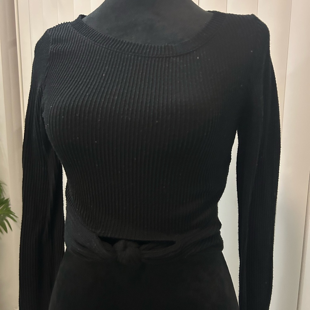 Hollister Classic Black Knit Top